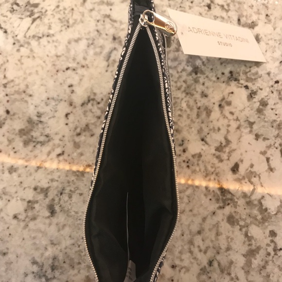 Adrienne Vittadini | Two Zip Pocket Wristlet - Picture 5 of 8